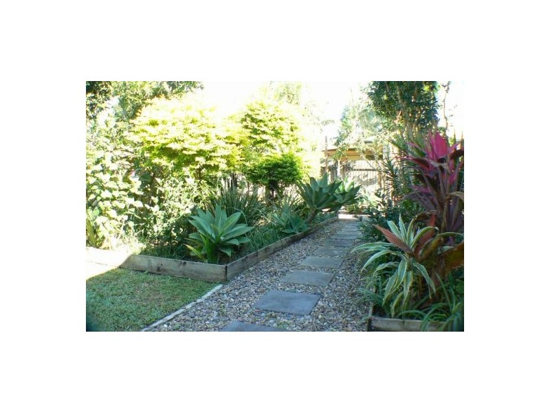 15 Richardson St, Pacific Paradise QLD 4564