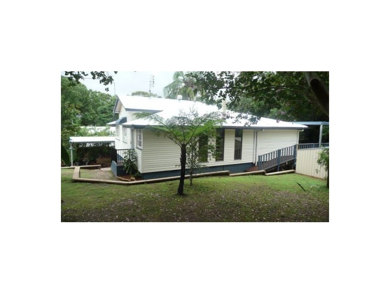 142 Panorama Dr., Rosemount QLD 4560