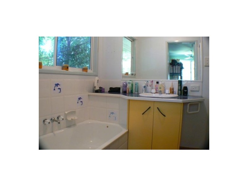 17 Sundew St, Mudjimba QLD 4564