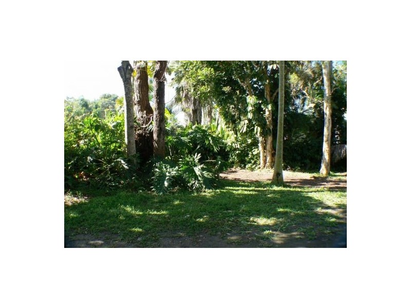 741 David Low Way, Mudjimba QLD 4564