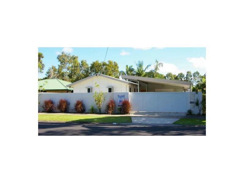 6 Richardson Street, Pacific Paradise QLD 4564