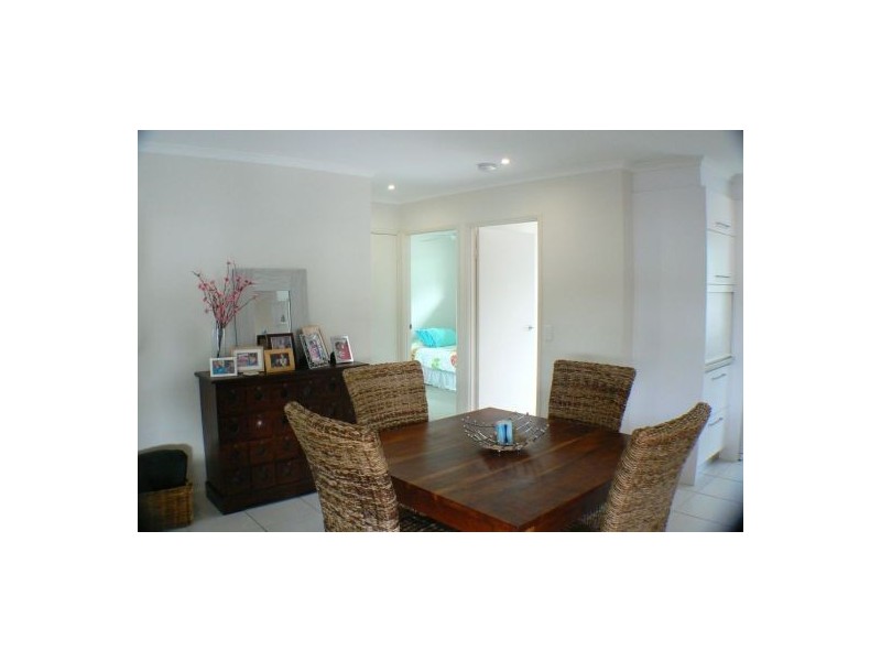 6 Richardson Street, Pacific Paradise QLD 4564