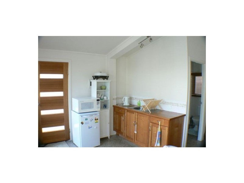 6 Richardson Street, Pacific Paradise QLD 4564