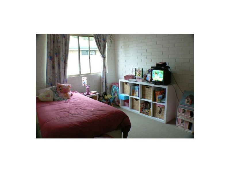 6 Richardson Street, Pacific Paradise QLD 4564