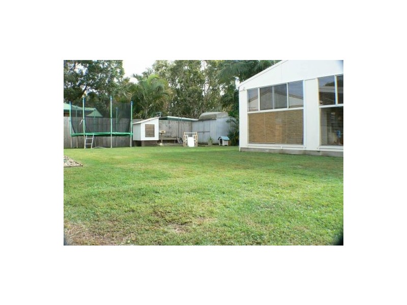 6 Richardson Street, Pacific Paradise QLD 4564