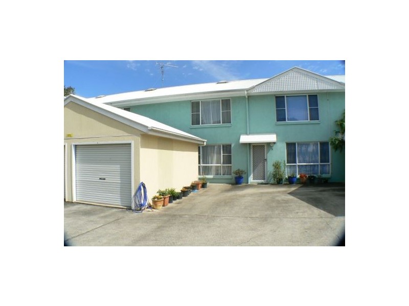 4/11 Kowonga Street, Pacific Paradise QLD 4564