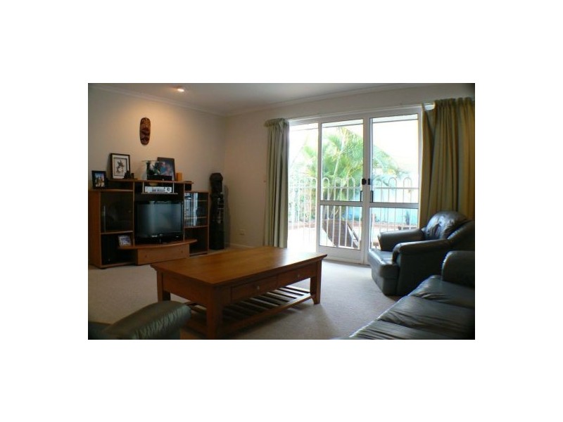 29 Moomba Street, Pacific Paradise QLD 4564