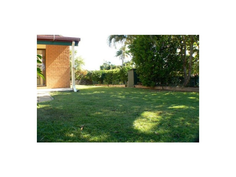 6 Boroko Place, Bli Bli QLD 4560