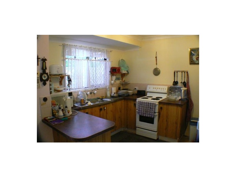 15 Lows Drive, Pacific Paradise QLD 4564