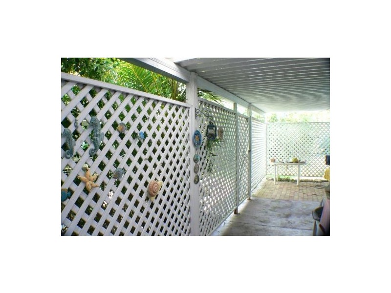 15 Lows Drive, Pacific Paradise QLD 4564