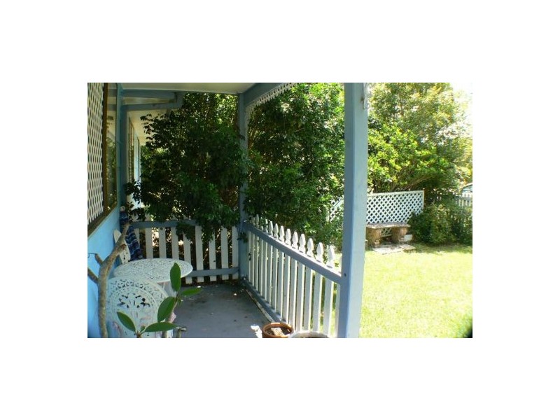 15 Lows Drive, Pacific Paradise QLD 4564