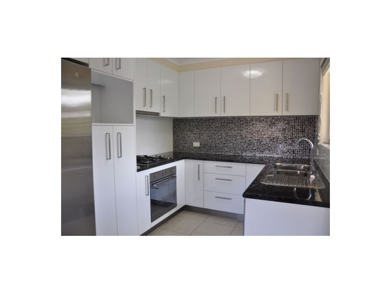 31 Yango Street, Pacific Paradise QLD 4564