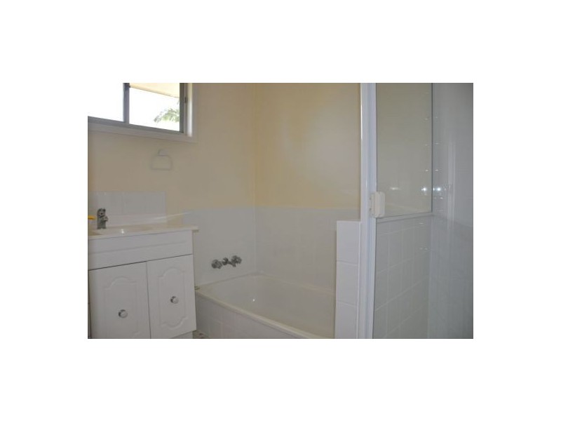 31 Yango Street, Pacific Paradise QLD 4564