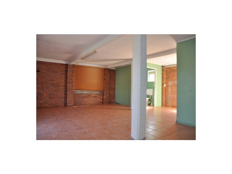 31 Yango Street, Pacific Paradise QLD 4564