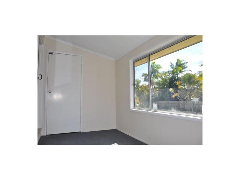 31 Yango Street, Pacific Paradise QLD 4564