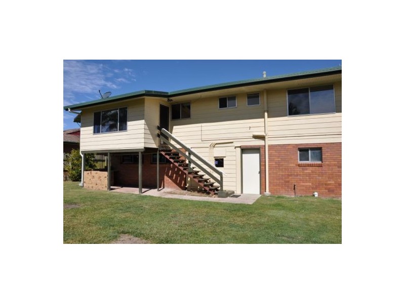 31 Yango Street, Pacific Paradise QLD 4564