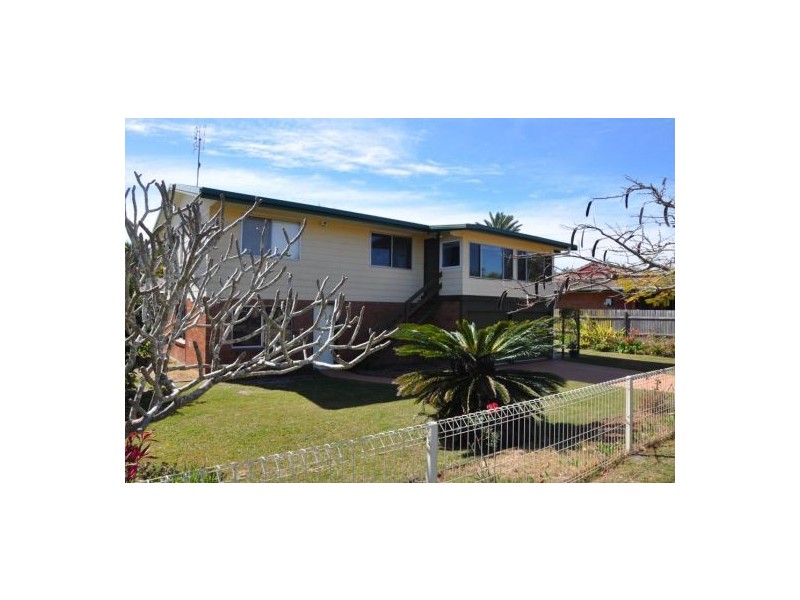 31 Yango Street, Pacific Paradise QLD 4564