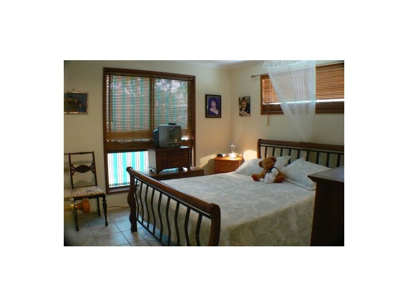 743 David Low Way, Mudjimba QLD 4564