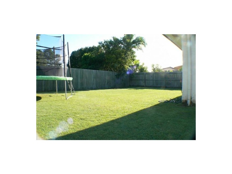 25 Satinash Place, Mudjimba QLD 4564