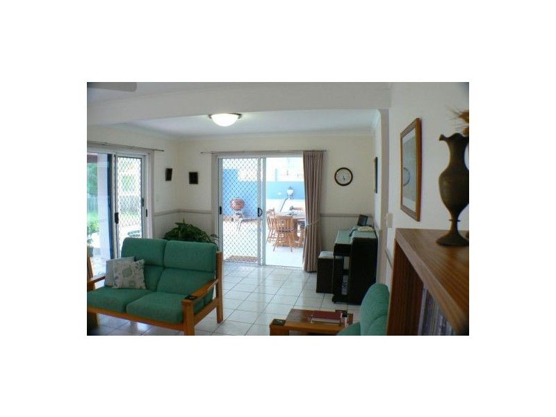 45 Moomba Street, Pacific Paradise QLD 4564