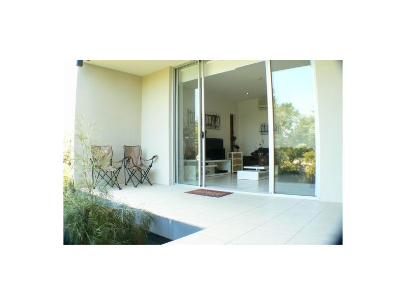 84/80 North Shore Road, Twin Waters QLD 4564