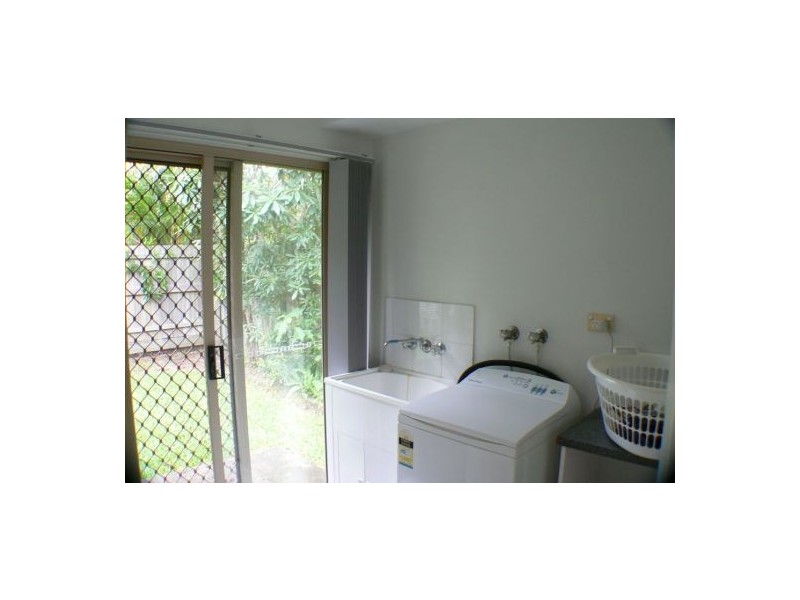 2/42 Yango Street, Pacific Paradise QLD 4564