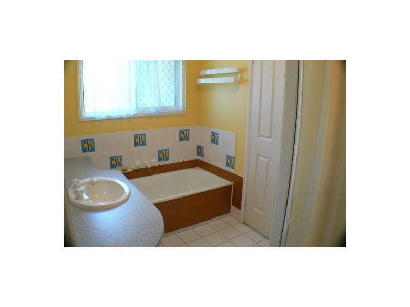 639 David Low Way, Pacific Paradise QLD 4564