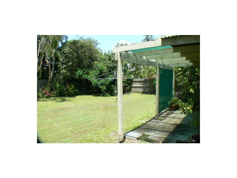 639 David Low Way, Pacific Paradise QLD 4564