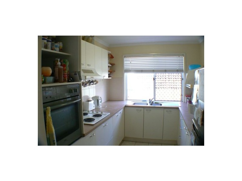 2-76 Karome Street, Pacific Paradise QLD 4564