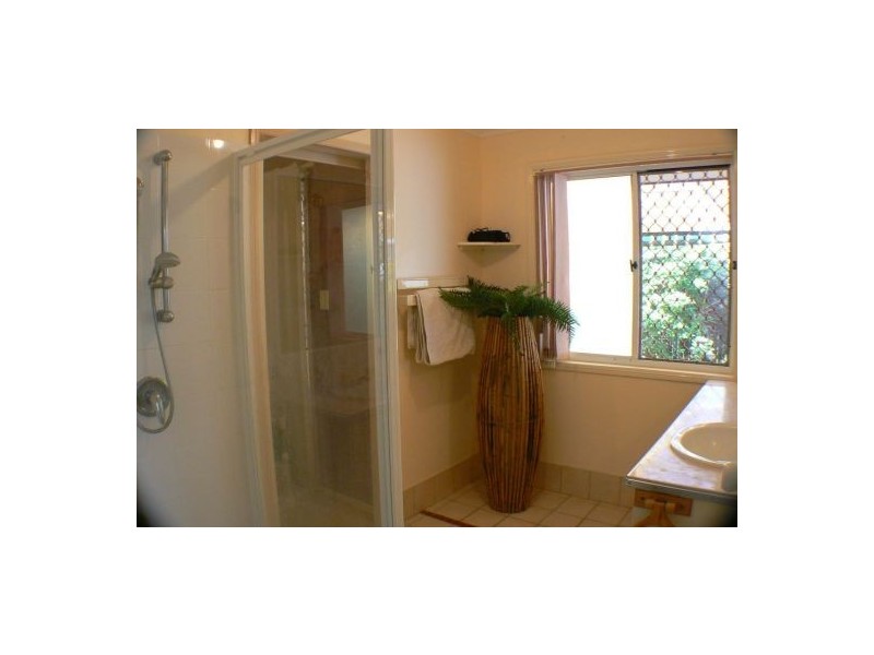 2-76 Karome Street, Pacific Paradise QLD 4564