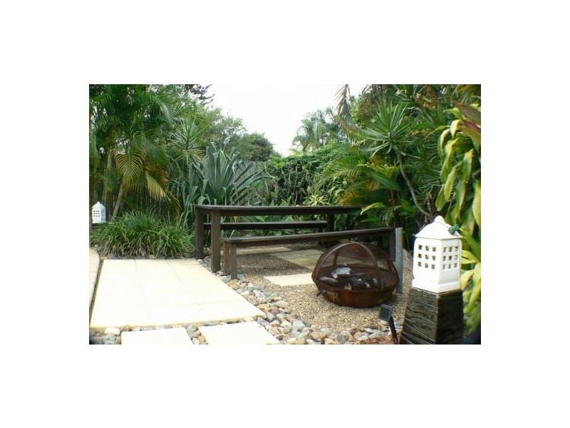 14 Boomba Street, Pacific Paradise QLD 4564
