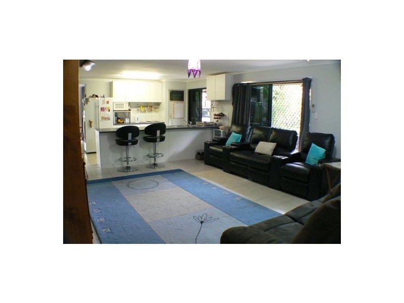 14 Boomba Street, Pacific Paradise QLD 4564