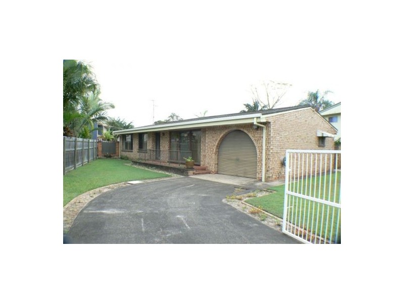 674 David Low Way, Pacific Paradise QLD 4564