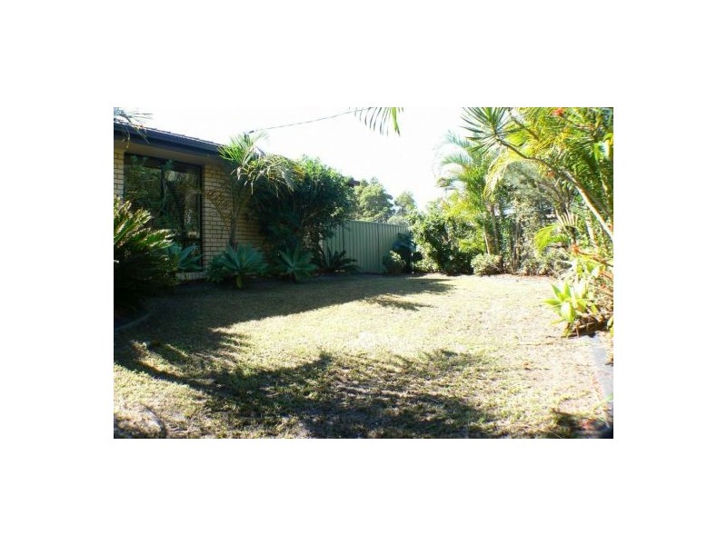 2 First Avenue, Marcoola QLD 4564