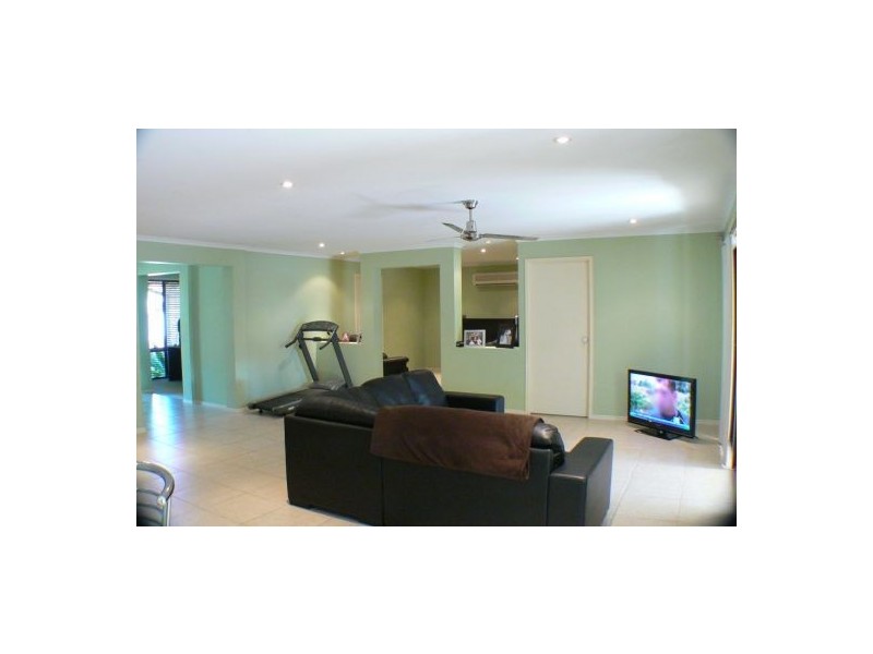 2 First Avenue, Marcoola QLD 4564