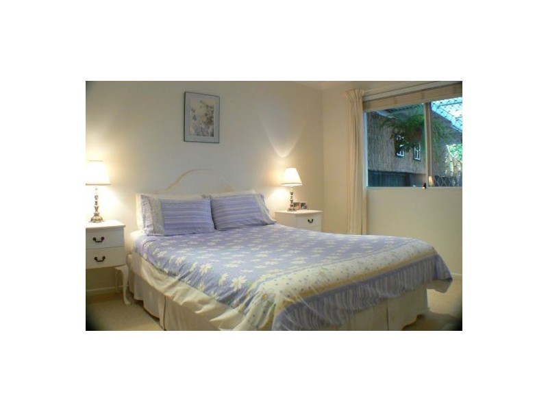 2/8 Kandoo Street, Pacific Paradise QLD 4564