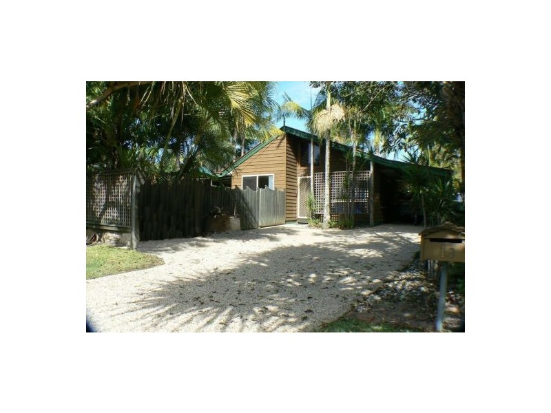 13 Namba Street, Pacific Paradise QLD 4564