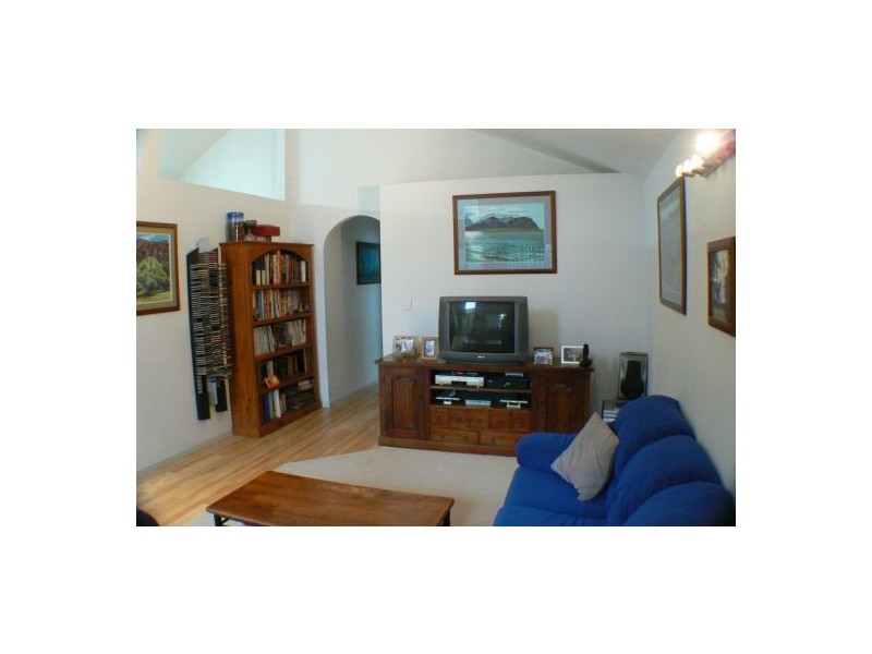 13 Namba Street, Pacific Paradise QLD 4564
