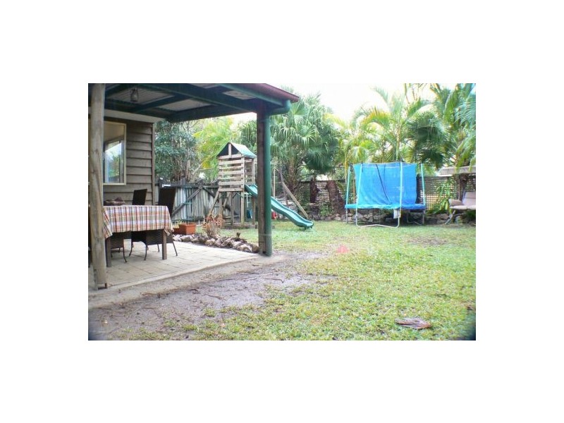 13 Namba Street, Pacific Paradise QLD 4564