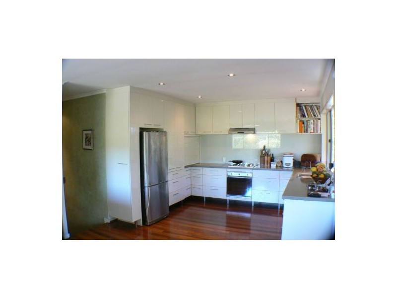 6 Atkinson Road, Bli Bli QLD 4560