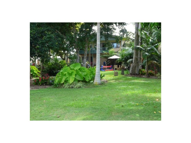 6 Atkinson Road, Bli Bli QLD 4560