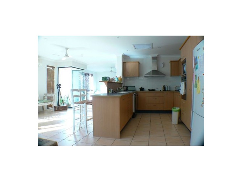 7 Spinifex Pl, Twin Waters QLD 4564