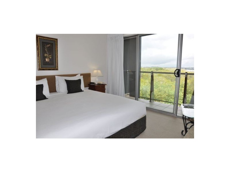 136/80 North Shore Rd., Twin Waters QLD 4564