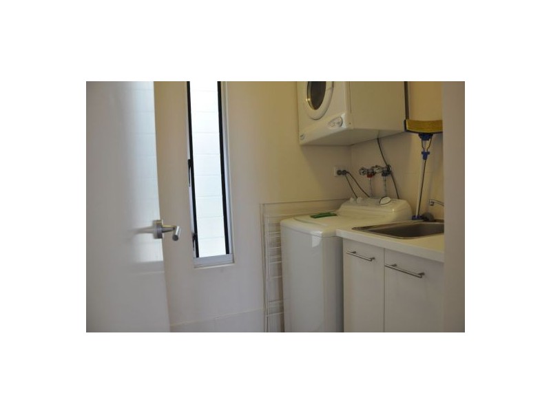 136/80 North Shore Rd., Twin Waters QLD 4564