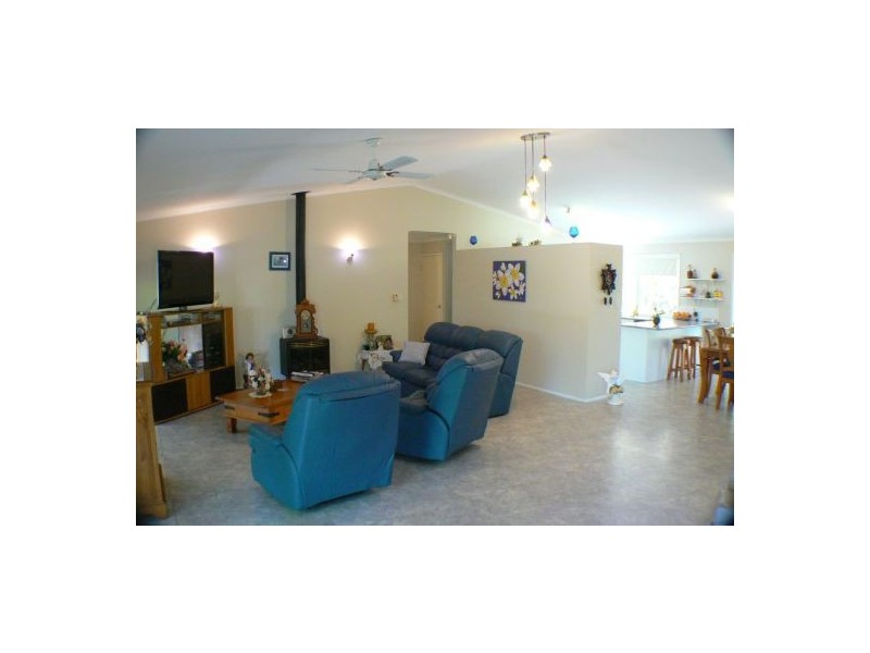 14 Forest Court, Yandina QLD 4561