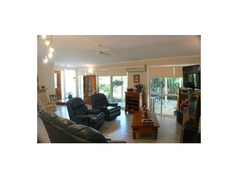14 Forest Court, Yandina QLD 4561