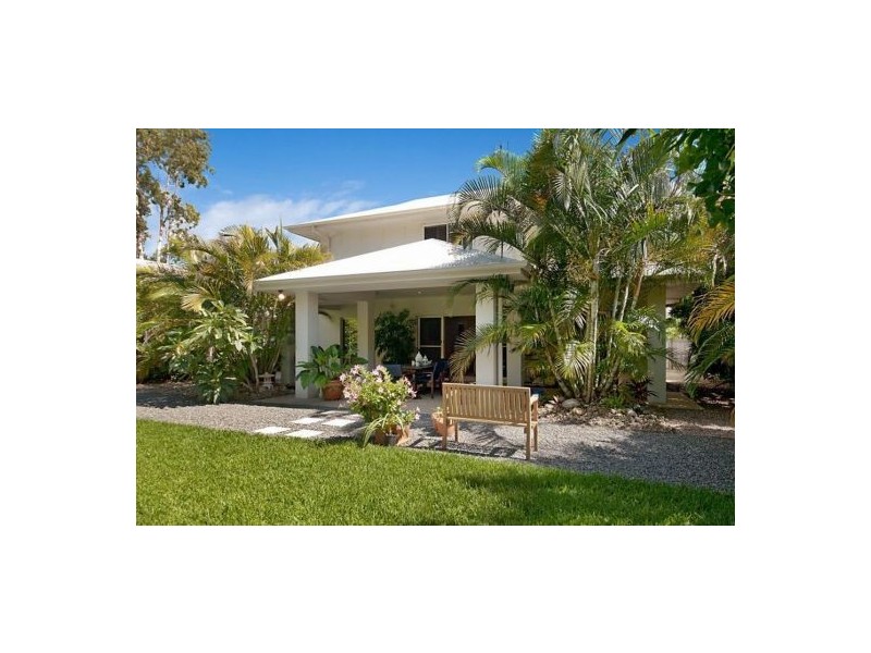 12 Parsons Bank, Twin Waters QLD 4564