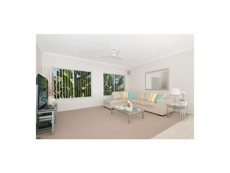 12 Parsons Bank, Twin Waters QLD 4564