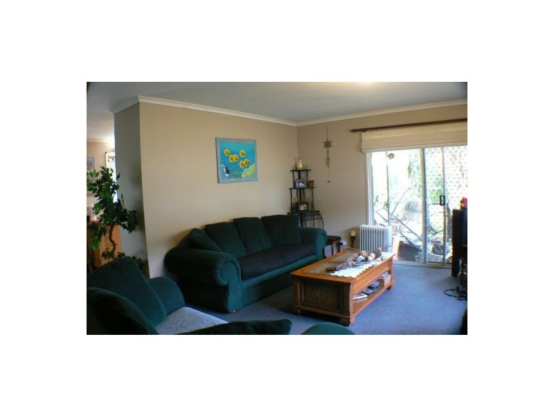 16 Karome Street, Pacific Paradise QLD 4564