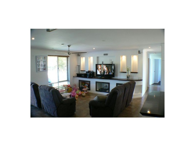 5 Medindie Ct, Bli Bli QLD 4560